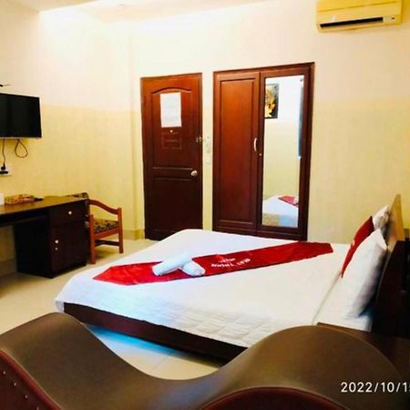 Phat Thinh Hotel Hô Chi Minh-Ville Extérieur photo