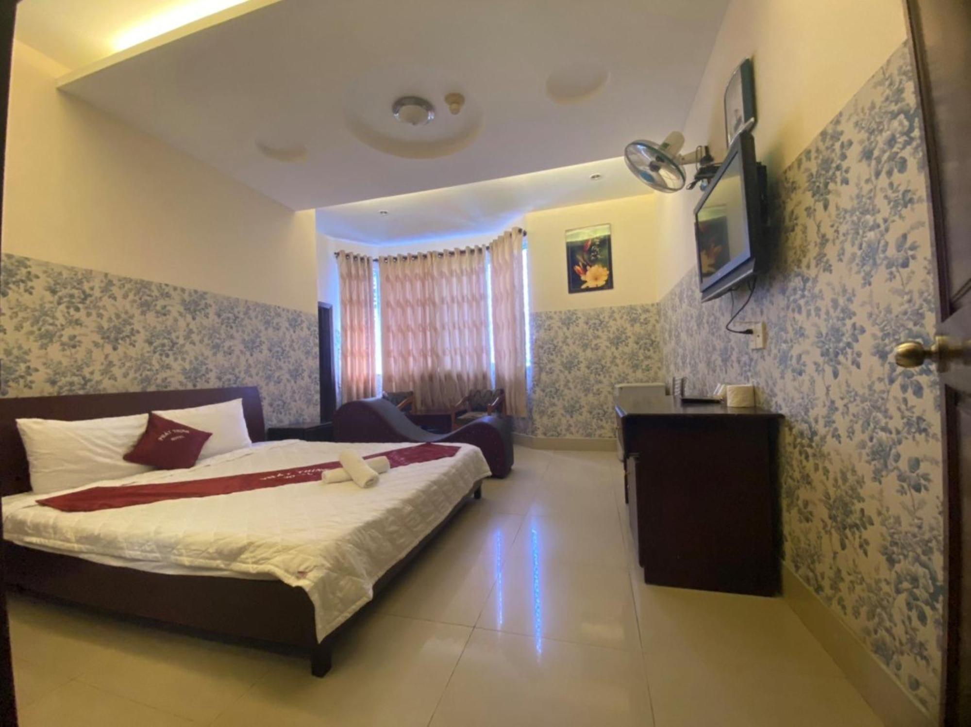 Phat Thinh Hotel Hô Chi Minh-Ville Extérieur photo
