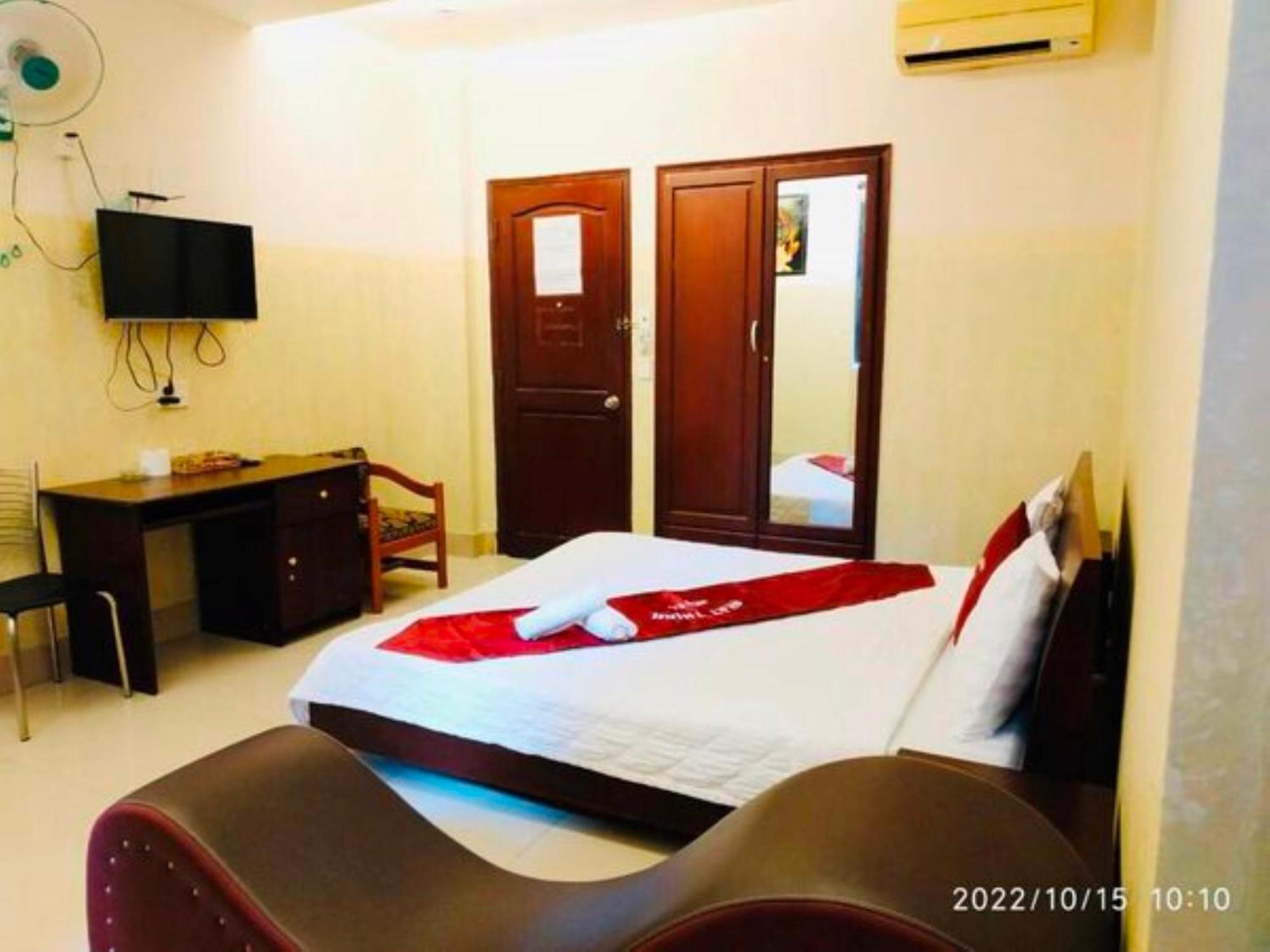 Phat Thinh Hotel Hô Chi Minh-Ville Extérieur photo