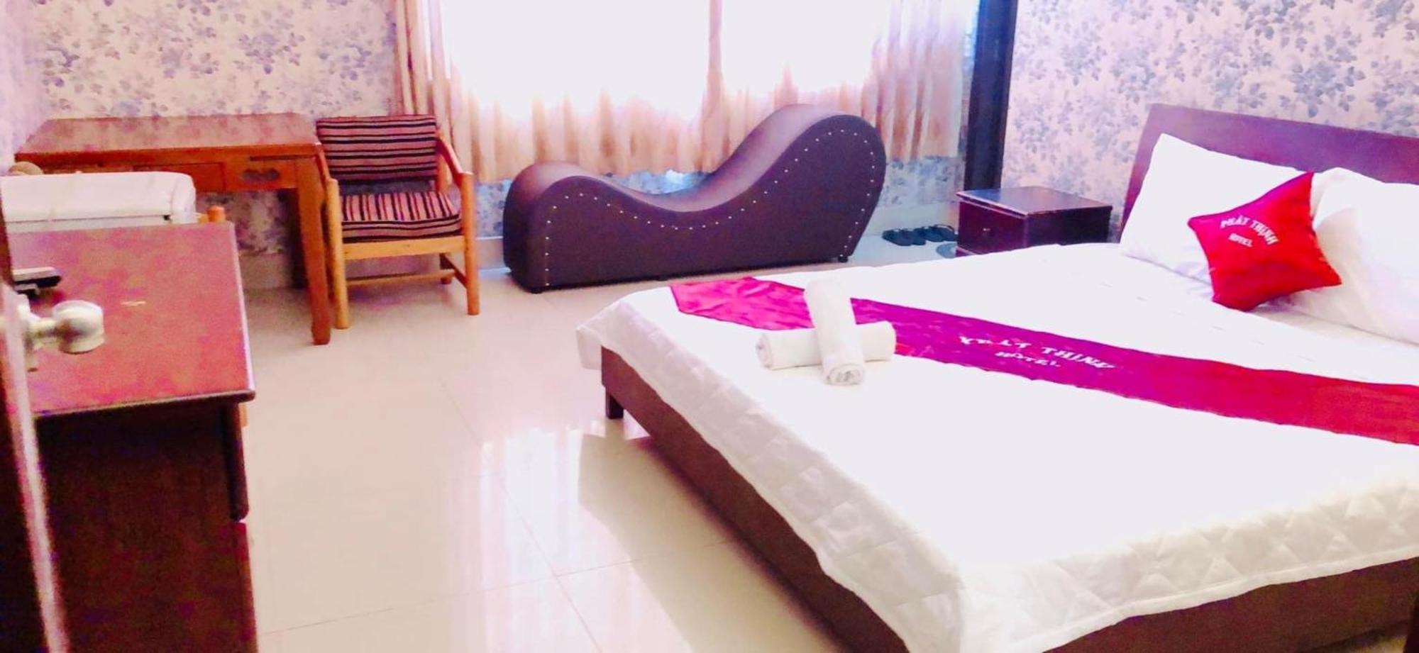 Phat Thinh Hotel Hô Chi Minh-Ville Extérieur photo
