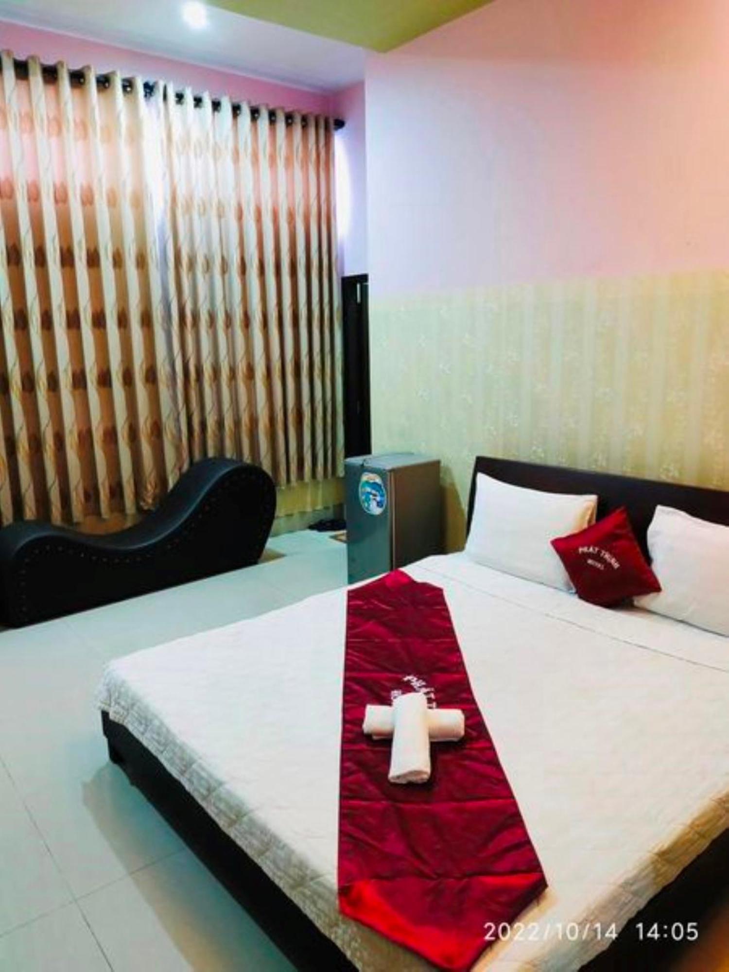 Phat Thinh Hotel Hô Chi Minh-Ville Extérieur photo