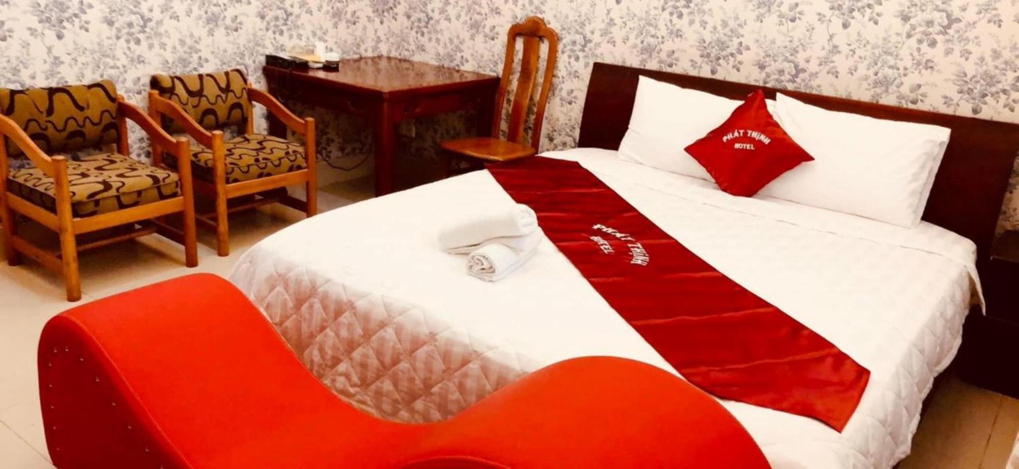 Phat Thinh Hotel Hô Chi Minh-Ville Extérieur photo
